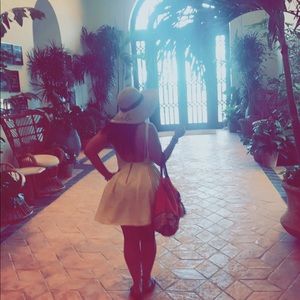 Meet your Posher, Yazmin